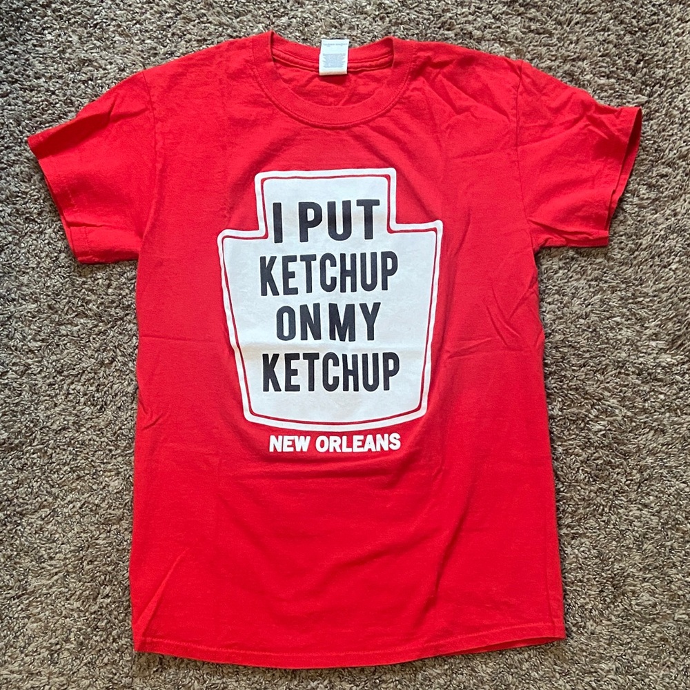 Gildan Red T-Shirt with Ketchup Print